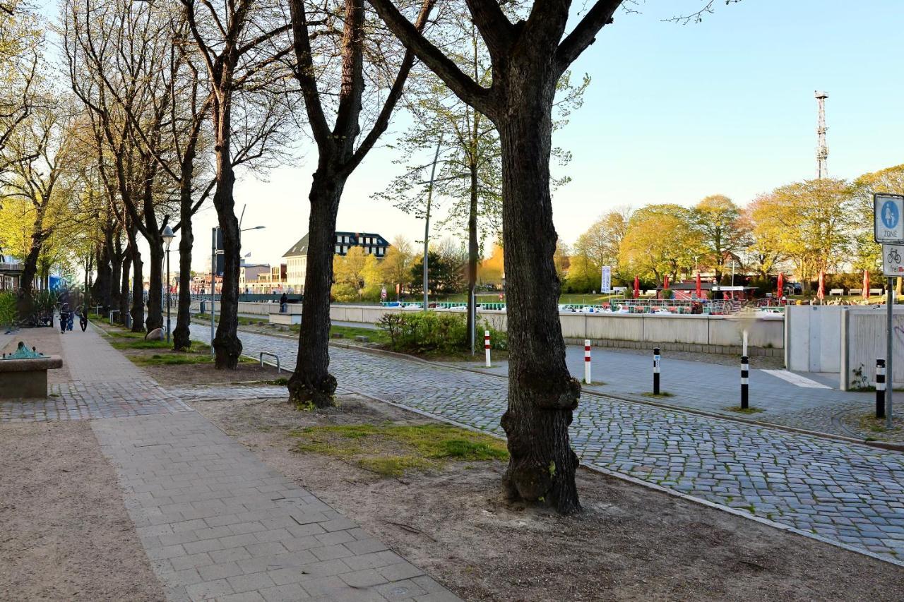 Ferienwohnungen -Am Strom 41- In Warnemuende Rostock Extérieur photo